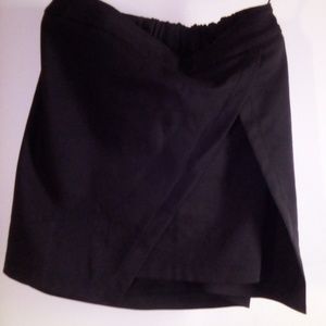 Black LF Slit Mini Skirt/Skort